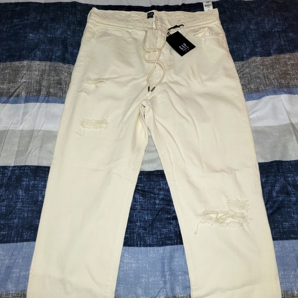 NWT Gap Distressed Drawcord Boyfriend Jeans- Women's Size 10/30 - Picture 1 of 9